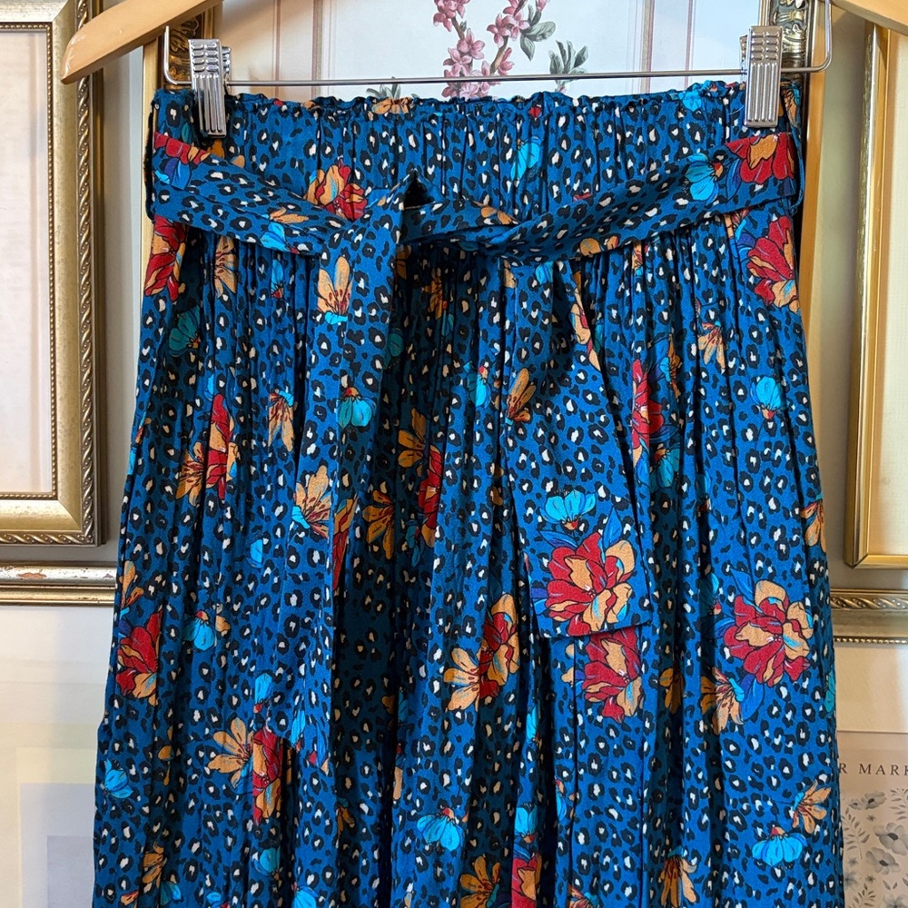 Sezane Navy Floral Midi Skirt with Red and Orange Blossoms - Picture 3 of 7